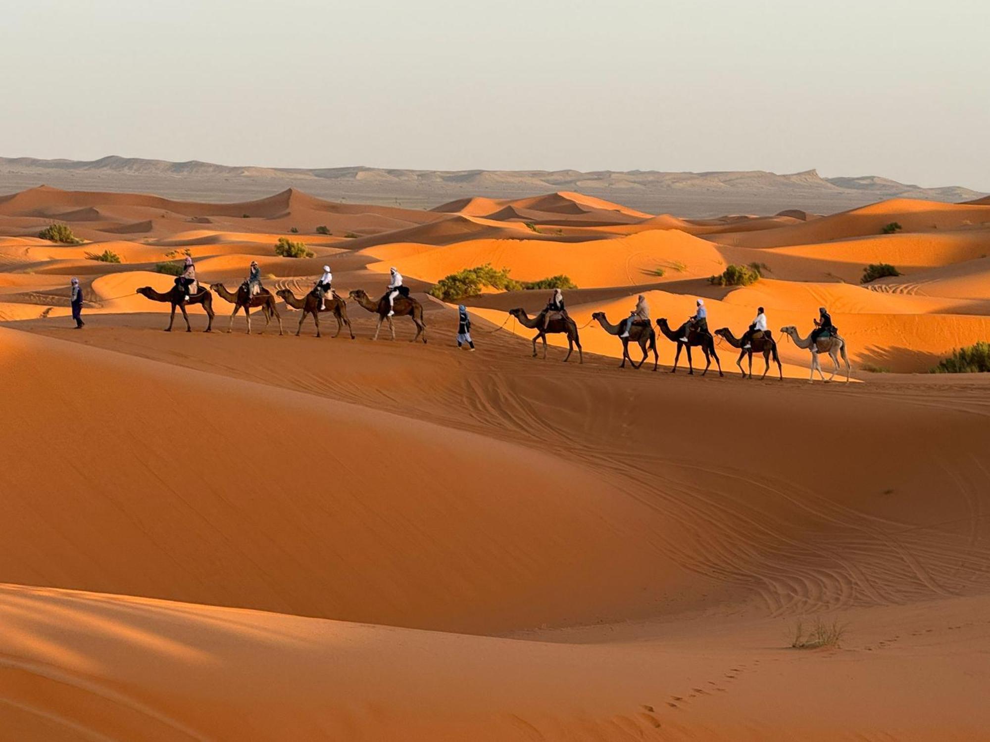 Horaz Merzouga Camp Exterior photo